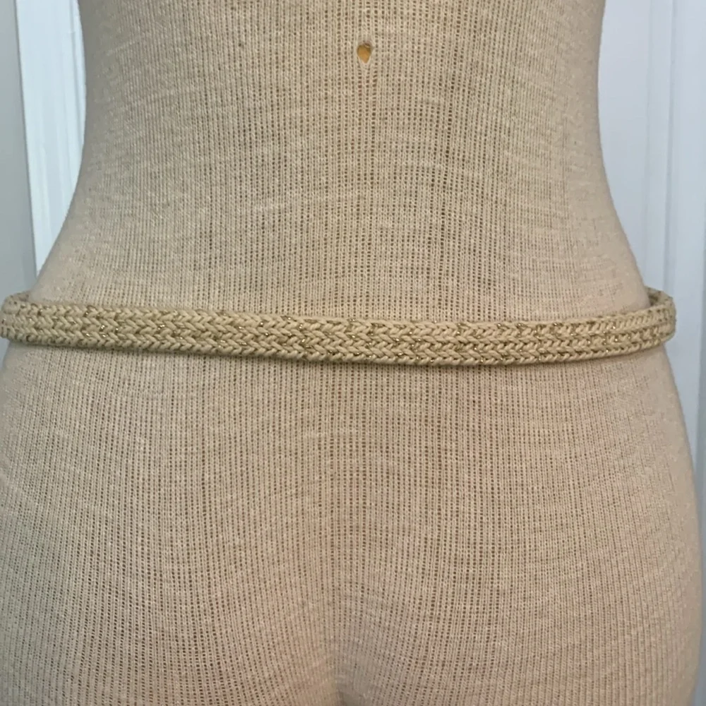 Liz Claiborne leather and cloth belt with gold metallic thread sz S